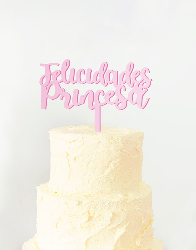 Felicidades Princesa script cake topper adorno para tarta de cumpleaños disponible en más de 30 colores. Descubre este adorno para pastel único en knots made with love