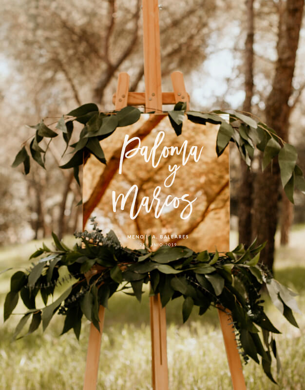 Elegante cartel cuadrado personalizado para boda con nombres, con o sin fecha y lugar de celebración. ¿Cuál es tu combinación favorita?