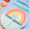 Cake topper Arcoíris colores personalizado nombre ideal para cumpleaños y celebraciones infantiles. ¿Eres fan de los arcoíris? Descúbrelo!