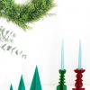 No te pierdas nuestro set 3 árboles navidad triangulares para decorar cualquier rincón, o poner sobre la mesa. ¡Descúbrelo!