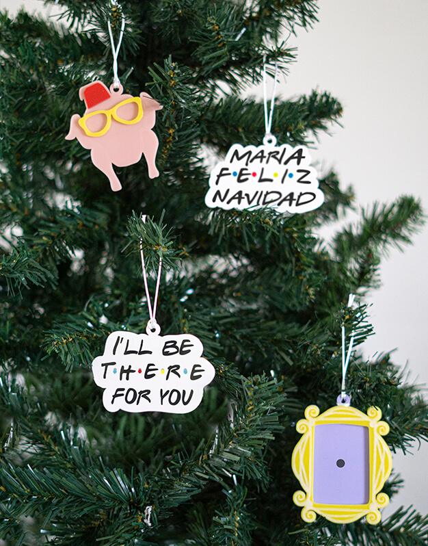 Adornos de Navidad Friends decora tu árbol de navidad con estos originales detalles de la mejor serie de la historia. ¡Descúbrelo!