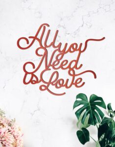 CARTEL | All you need is love cartel boda - Silueta