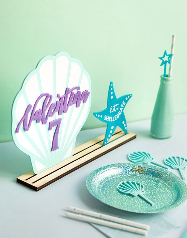 Cartel Sirenas bajo el mar personalizado con base